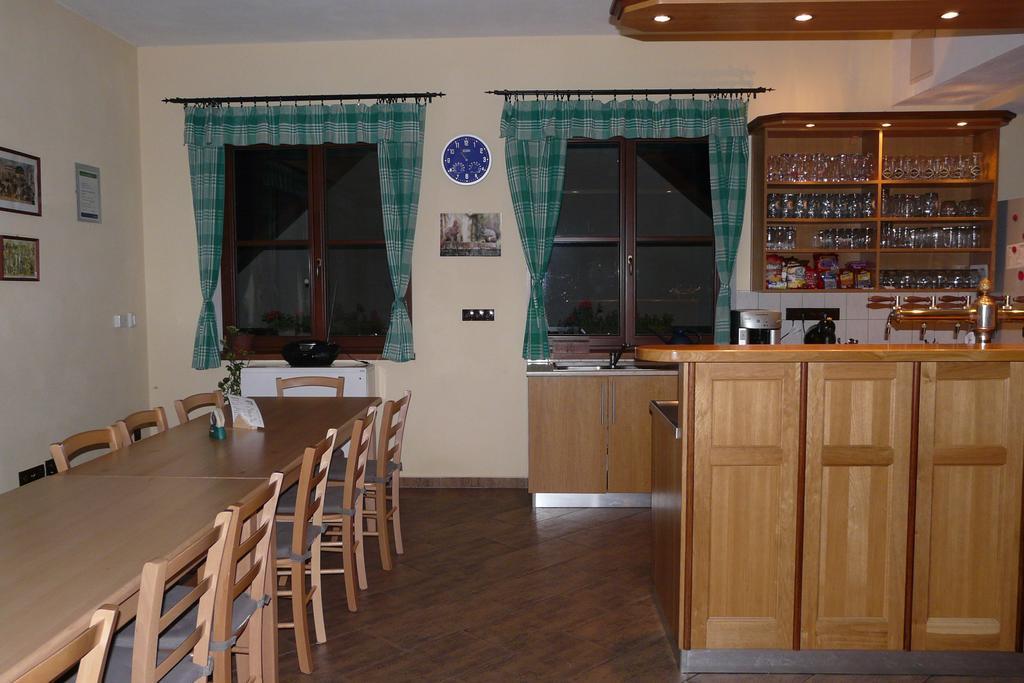 Penzion U Rudolfu Vlasenice Buitenkant foto
